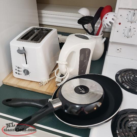 Available July 1 All Inclusive Furnished Bachelor Apartment Corner