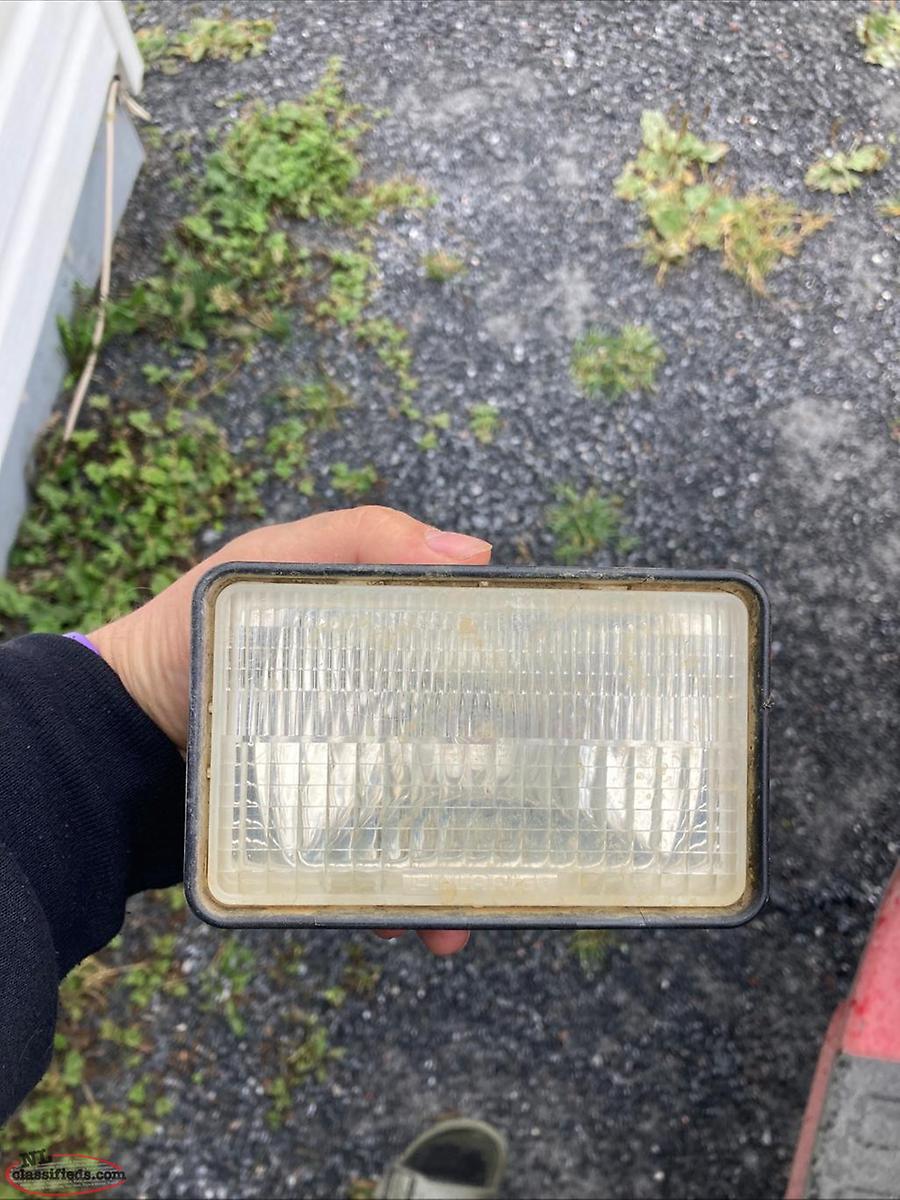 2004 Polaris Sportsman Headlights Corner Brook, Newfoundland Labrador