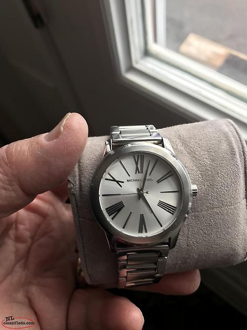 Michael Kors Men s Watch MK3489 Silver Cbs Newfoundland Labrador NL Classifieds