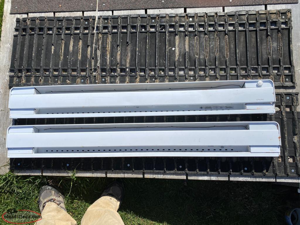 48" Stelpro 1000W baseboard heater St. John's, Newfoundland Labrador