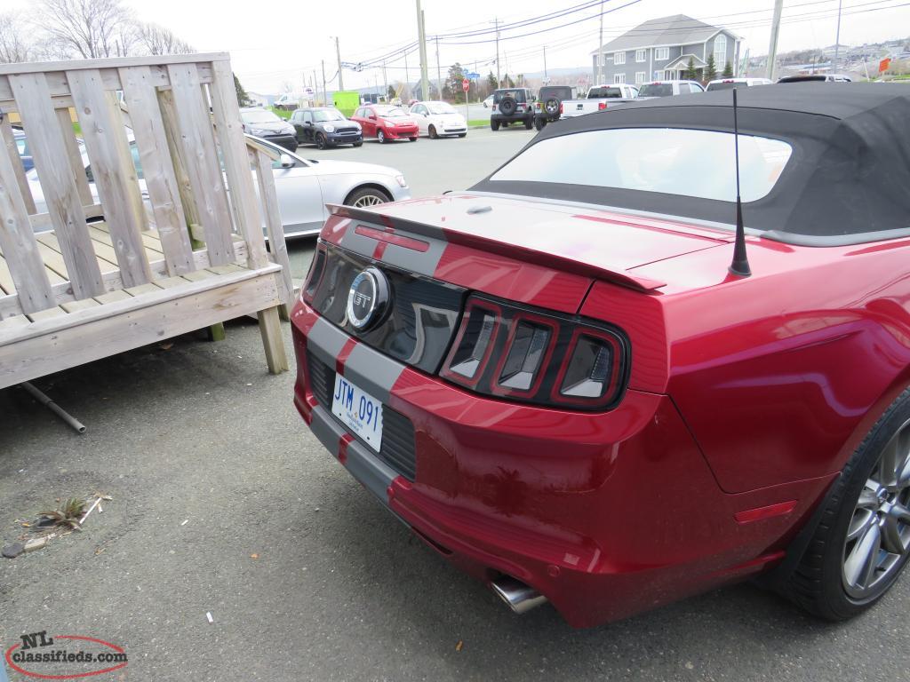 wow 2014 Mustang gt v8 Convertible Mt. Pearl, Newfoundland Labrador