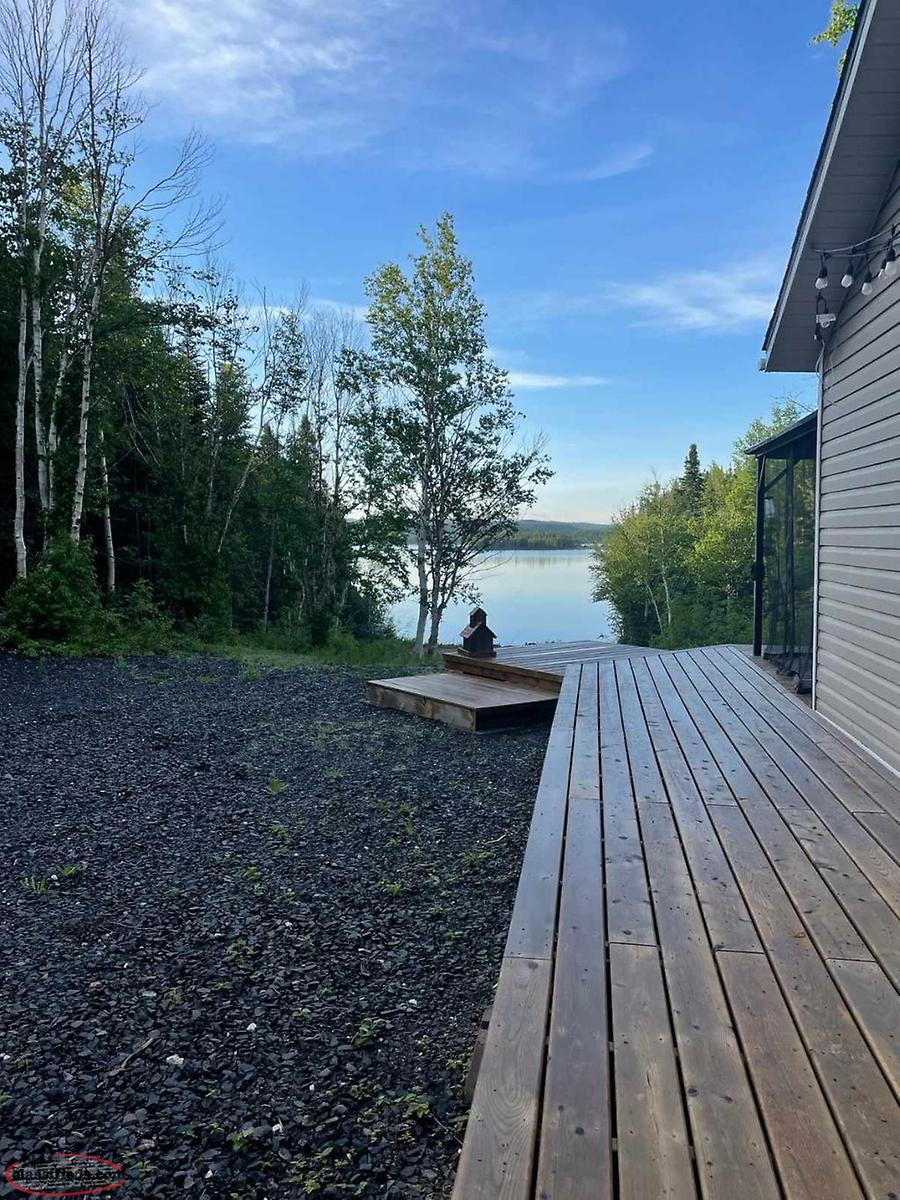 Lakefront Cabin and land for sale Norris Arm/central Nl, Newfoundland