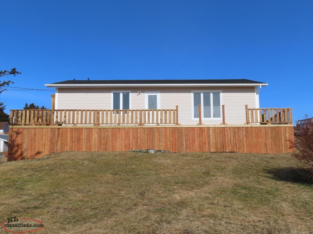 Ocean view 3 bedroom home with large garage for sale New Harbour - New ...