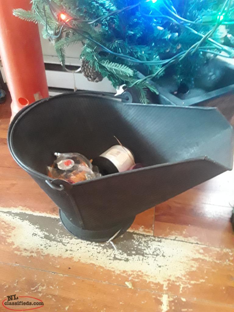 Bonavista. heritage Coal Bucket V Bonavista, Nl, Ca, Newfoundland
