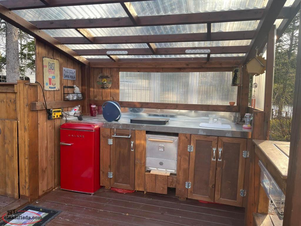 BEAUTIFUL 2017 WILDWOOD PARK MODEL TRAILER - Whitbourne, Newfoundland ...