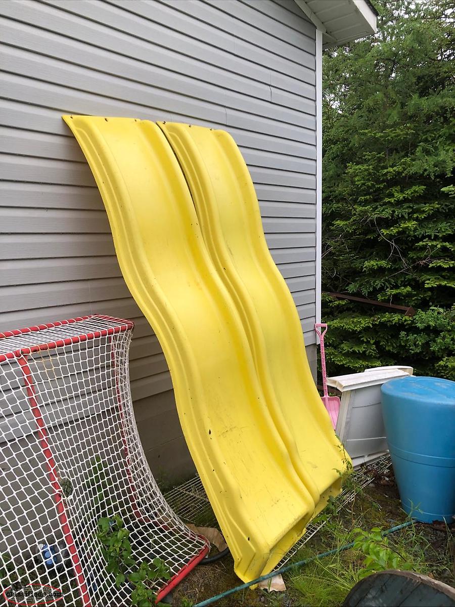 Swing set slides for sale Roaches Line, Newfoundland Labrador NL