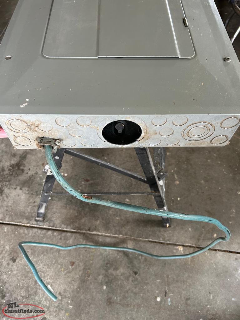 200 Amp Cutler Hammer Panel Victoria, Newfoundland Labrador NL