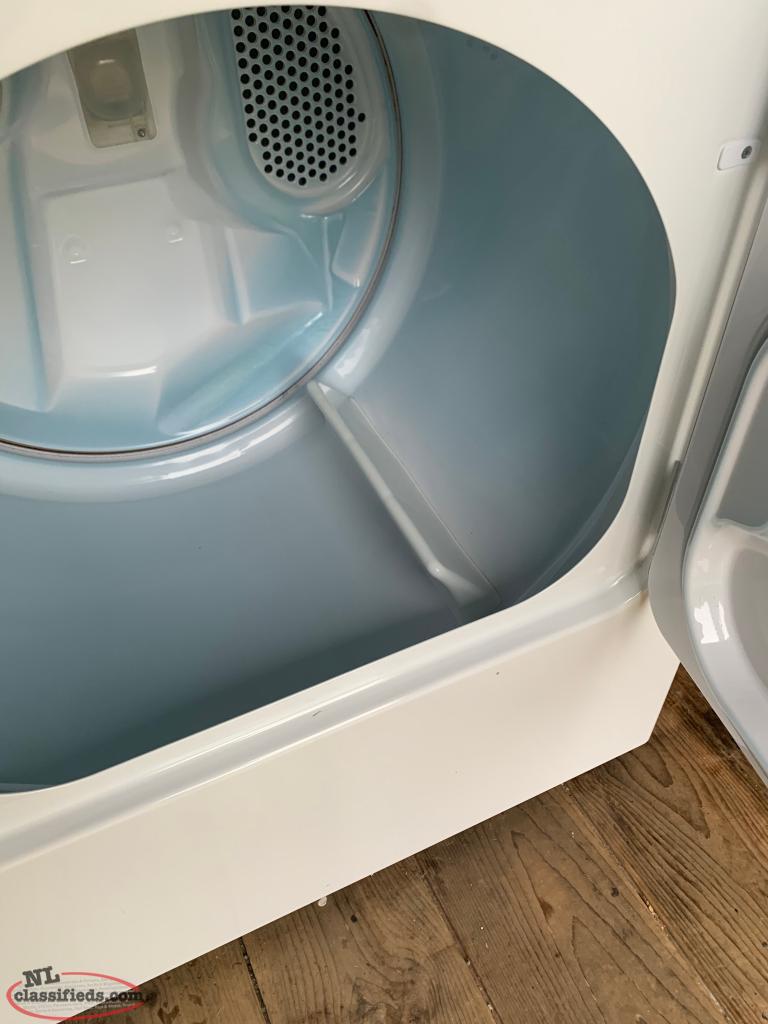 Whirlpool dryer for sale Conception Bay South, Newfoundland Labrador